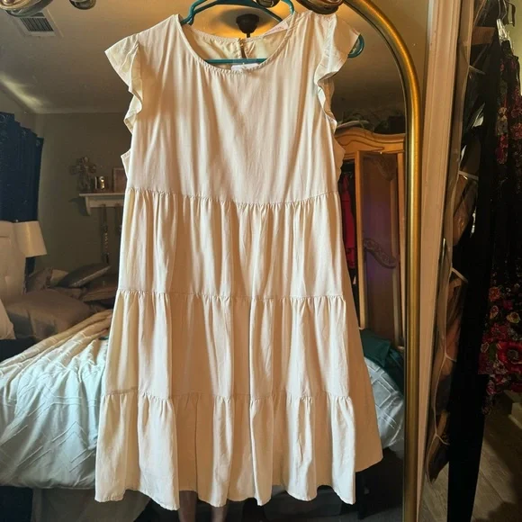 Medium sleeveless tiered, flowy mini dress - Picture 2 of 6